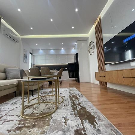 Lux Apartment At Arlis Tiranë Ngoại thất bức ảnh